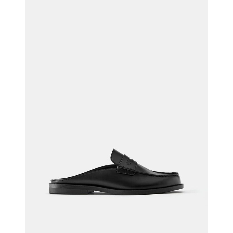 Pull&Bear Slingback loafers in black