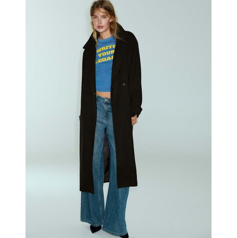 Pull&Bear Long belted coat in black