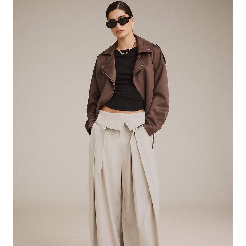 Stradivarius Petite wide-leg trousers with turned-up waistband