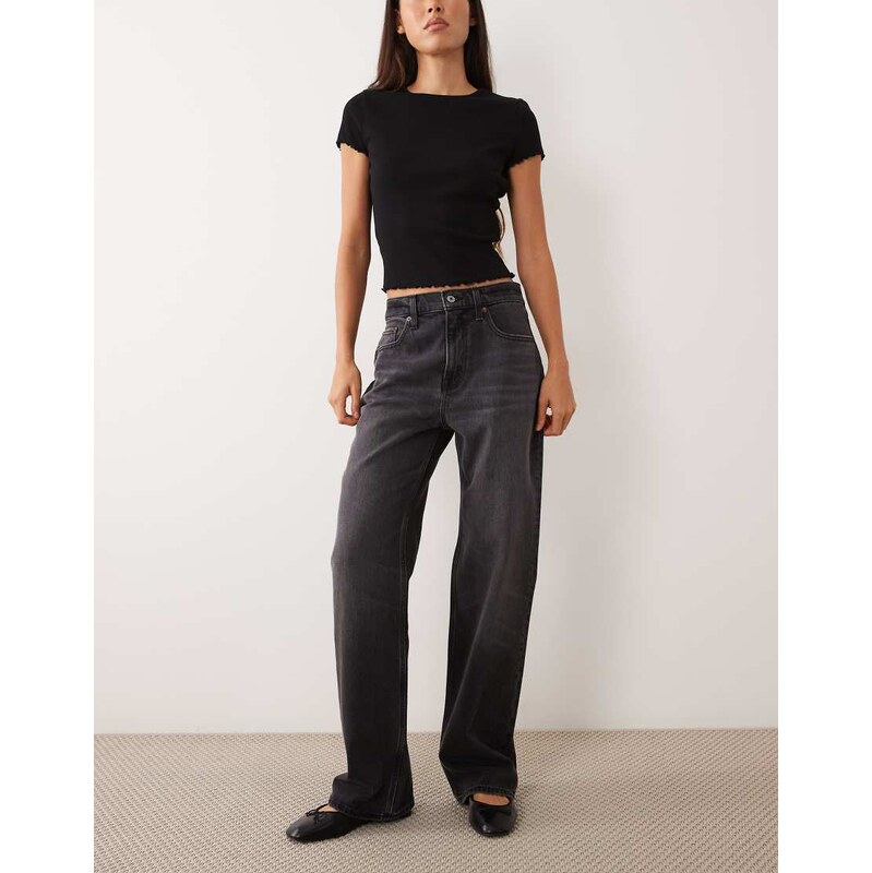 Abercrombie & Fitch 90s relaxed straight leg jeans in washed
