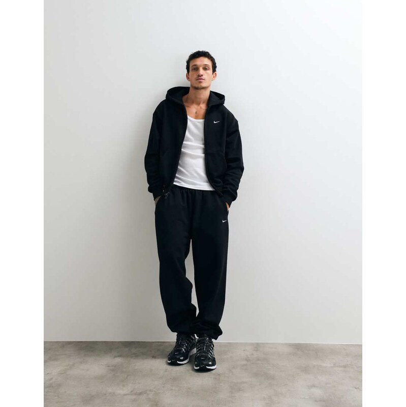 Nike Solo Fleece straight leg cuff joggers in black