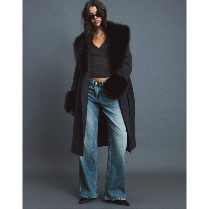 Stradivarius Mid-length coat with fur collar in dark grey