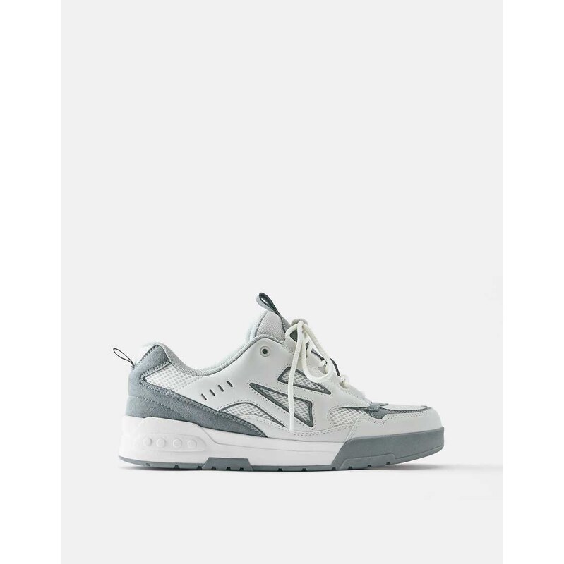 Pull&Bear Skate trainers in white
