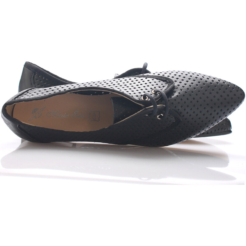 Černé kožené děrované boty se špičkou Maria Jaén