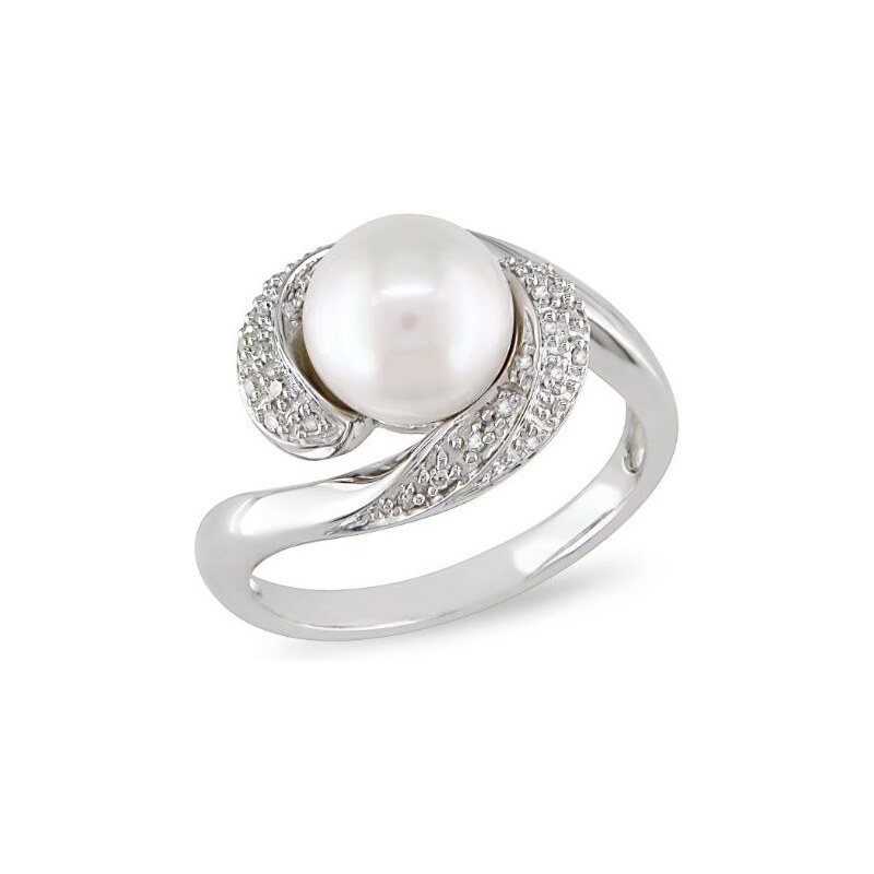 Prsten ze stříbra se sladkovodní perlou a diamanty KLENOTA