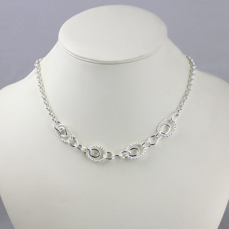 Masivní stříbrný náhrdelník KLENOTA