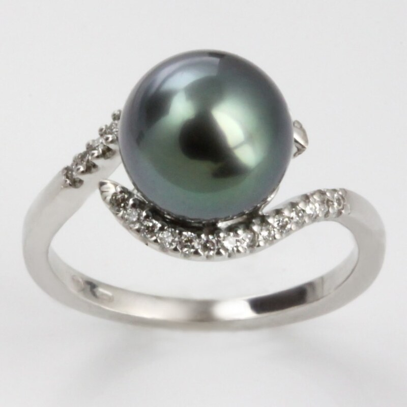 Zlatý prsten s Tahitskou perlou a diamanty - 18K zlato KLENOTA kln5119