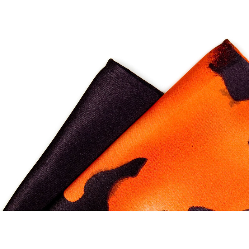 Avantgard Černý hedvábný kapesníček s výrazným oranžovým vzorem_