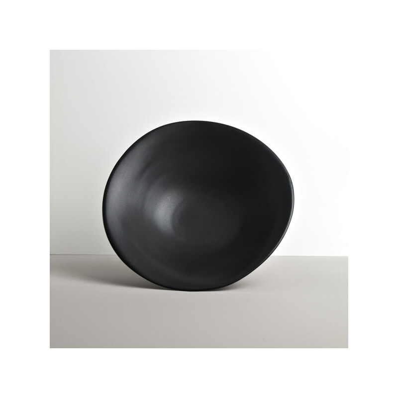 MIJ Hluboký talíř nepravidelný tvar černý MODERN 24 x 23 x 6 cm