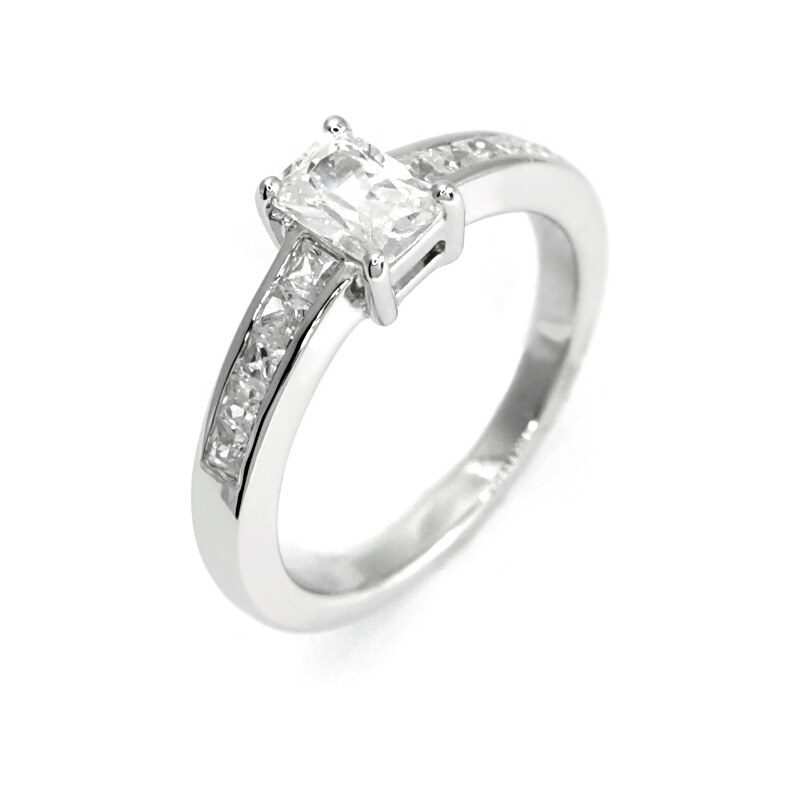 Eppi Zásnubní prsten s emerald diamantem a princess diamanty Amra
