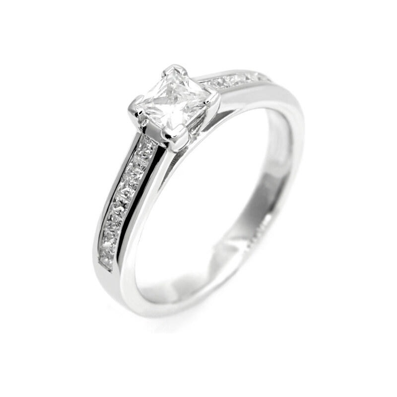 Eppi Elegantní zásnubní prsten s princess diamantem Jihe