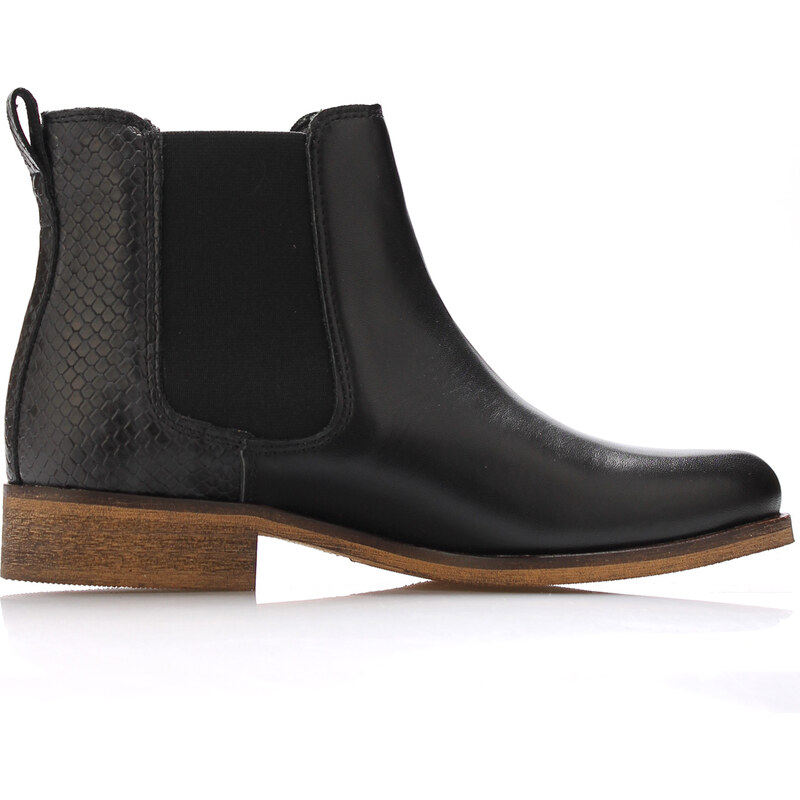 Černé kožené boty pérka Online Shoes