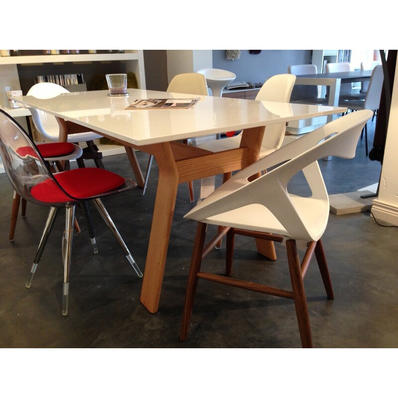 Dřevěný jídelní stůl 200x90cm Table High on Wood Zuiver