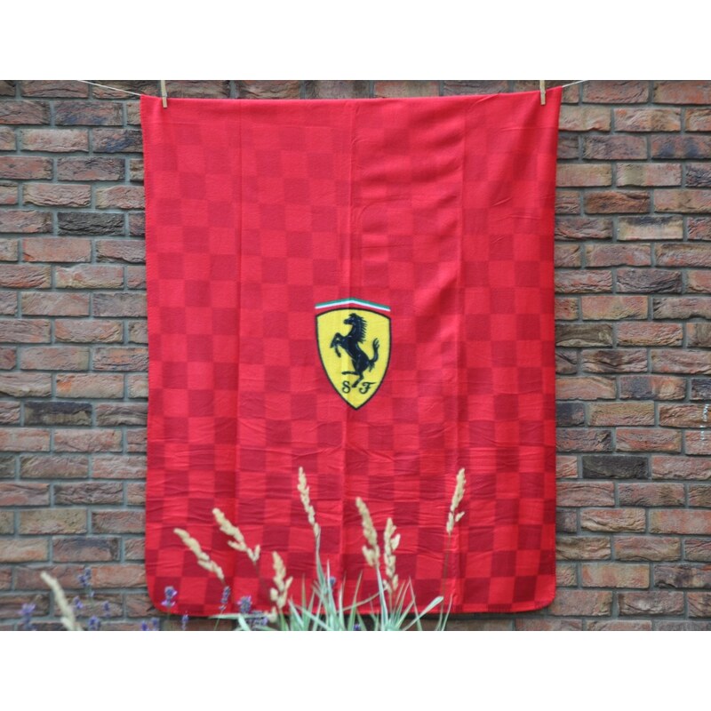 Ferrari fleesová deka