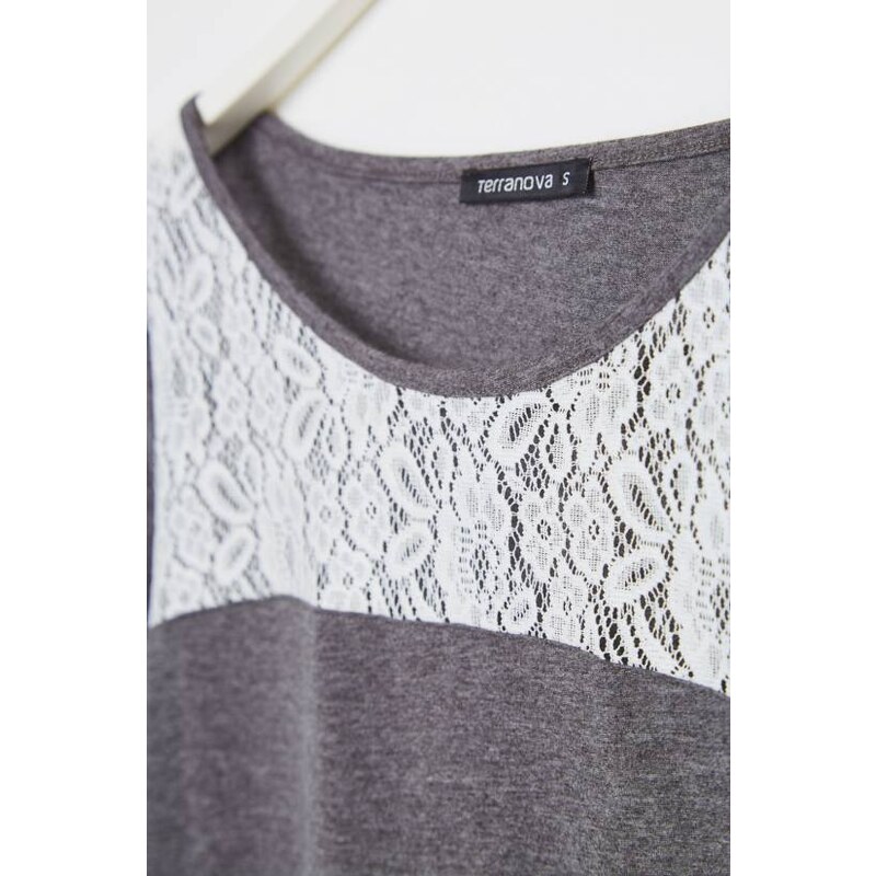 Terranova viscose t-shirt with lace