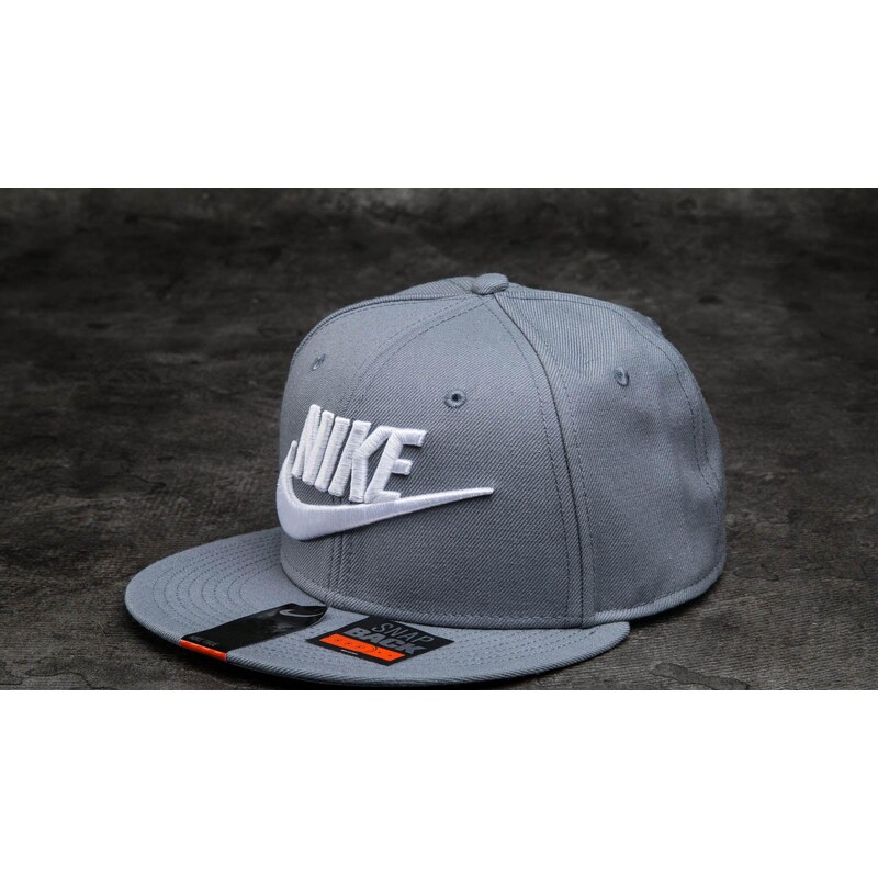 Nike Futura True 2 Snapback Cool Grey/ White
