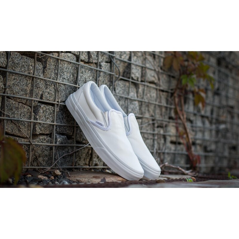 Vans Classic Slip-On (Metallic Gore) White/ Silver