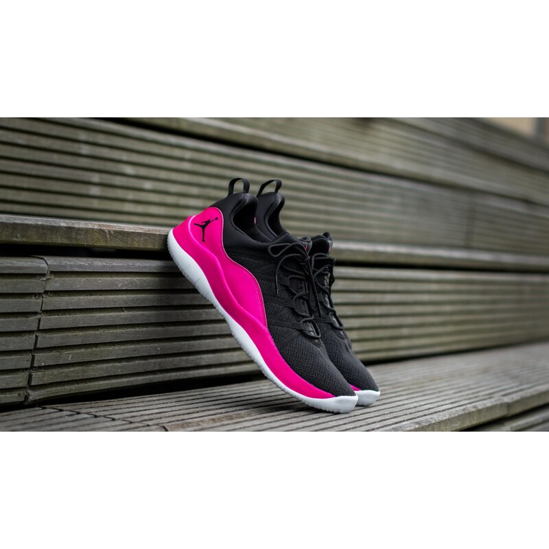 Air Jordan Deca Fly (GG) Black/ Black-Vivid Pink