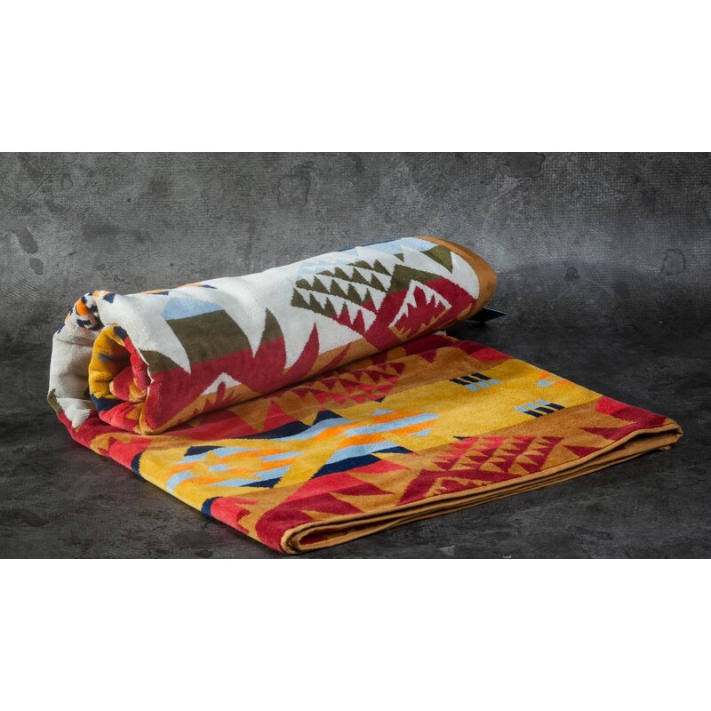 Pendleton Journey West Collecion Gold Towel