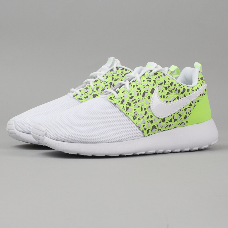 Nike WMNS Roshe One Premium white / white - ghost green