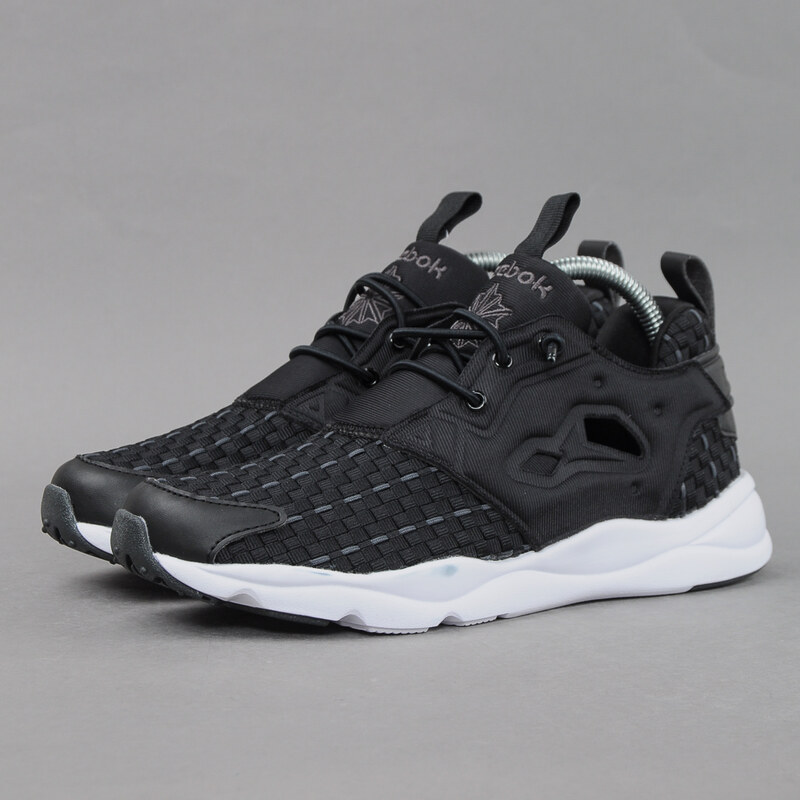 Reebok Furylite New Woven black / solid grey / white