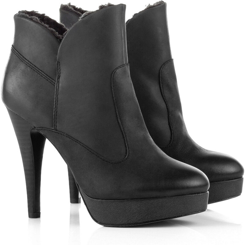 Esprit platform ankle boot + high heel