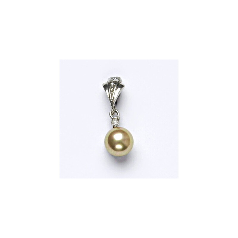 Čištín s.r.o. Stříbrný přívěšek s um. perlou, přívěsek ze