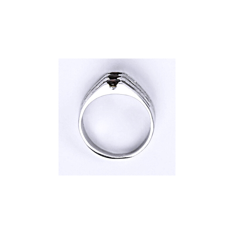 Čištín s.r.o. Stříbrný prsten s přírodními granáty T 1365