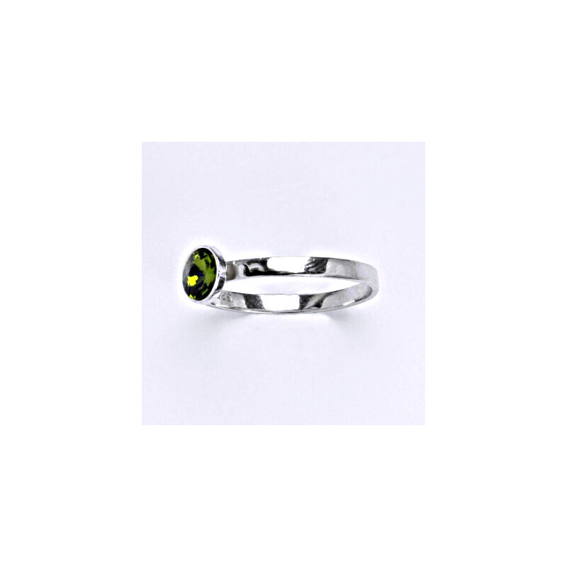 Čištín s.r.o. Stříbrný prsten se Swarovski krystalem olivine, T