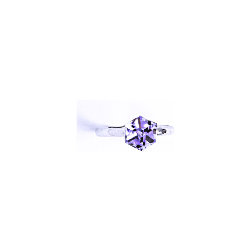 Čištín s.r.o. Stříbrný prsten s krystalem Swarovski (Violet 6x6
