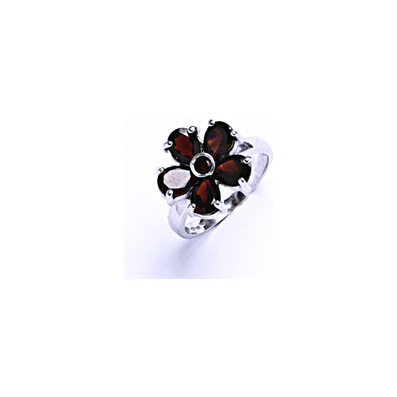 Čištín s.r.o. Stříbrný prsten s granátem, prsten ze stříbra VR 236