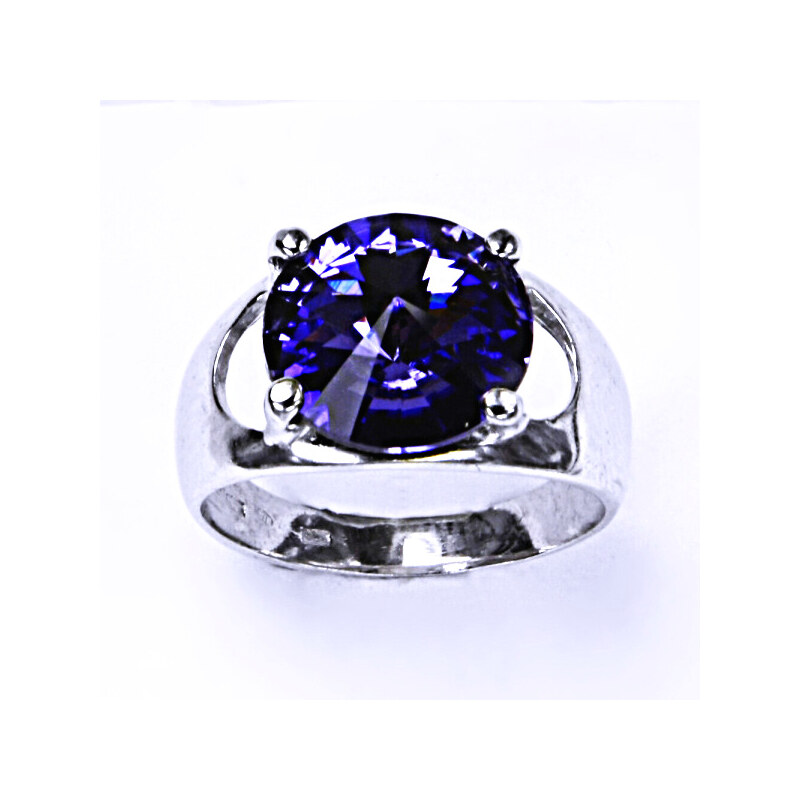 Čištín s.r.o. Stříbrný prsten, krystal Swarovski, tanzanit,