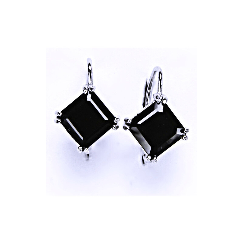 Čištín s.r.o. Stříbrné náušnice, přírodní granát 8x8 mm - NK