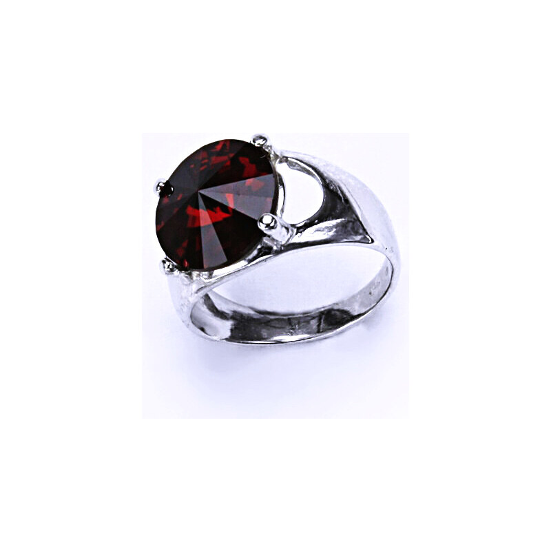 Čištín s.r.o. Stříbrný prsten s krystalem Swarovski Rivoli