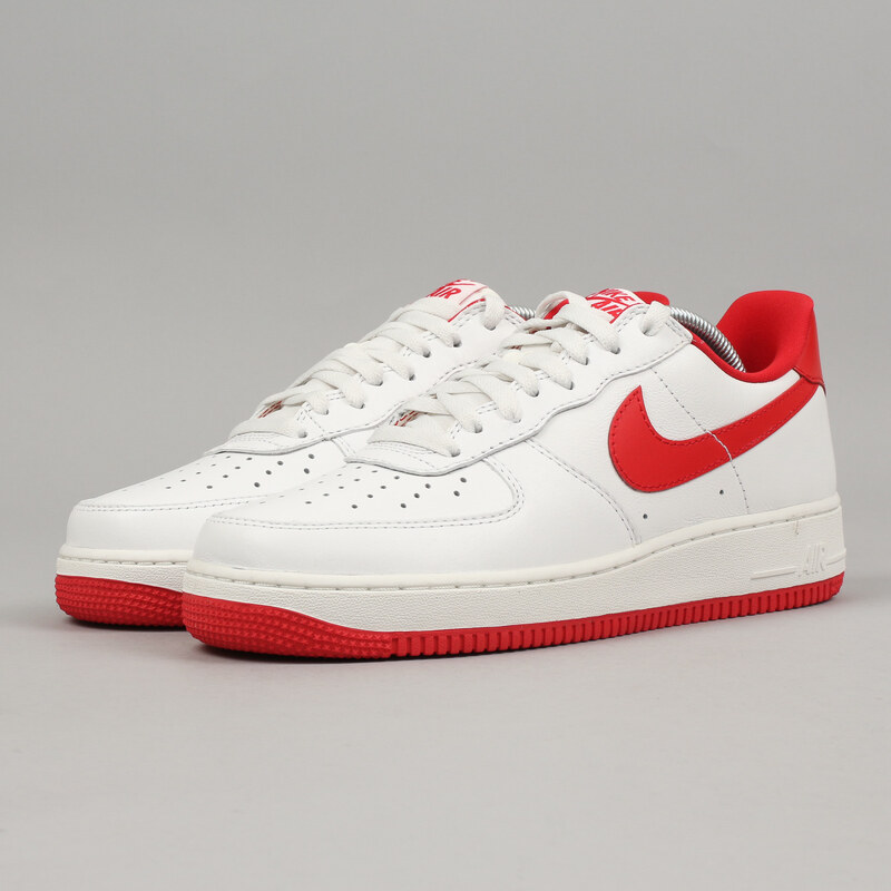 Nike Air Force 1 Low Retro summit white / university red