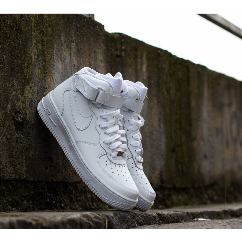 Nike Wmns Air Force 1 Mid ´07 LE White/White
