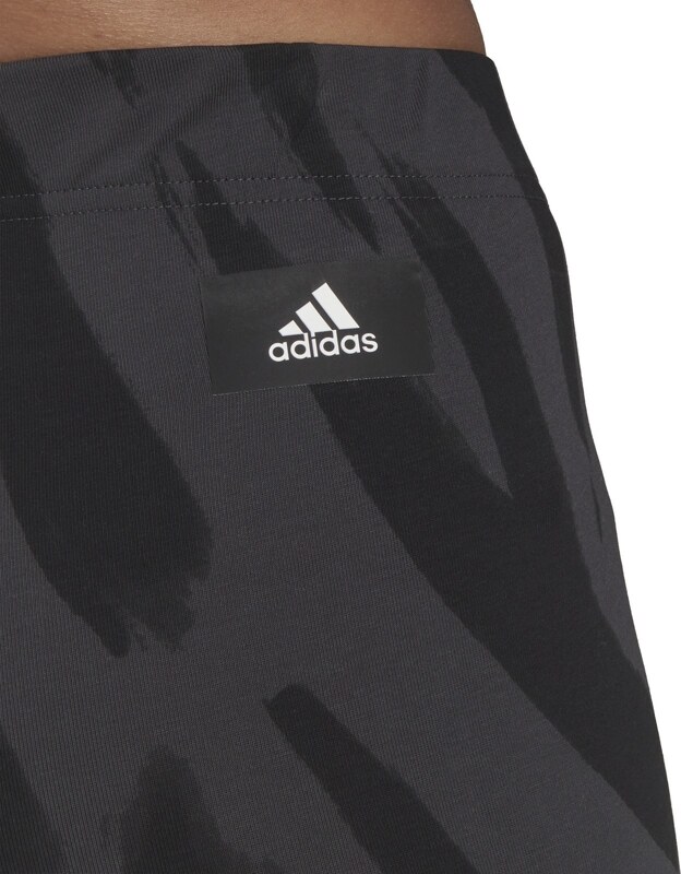 adidas Performance adidas Sportswear Future Icons Feel Fierce Graphic Leggings MULTCO/CARBON/BLACK