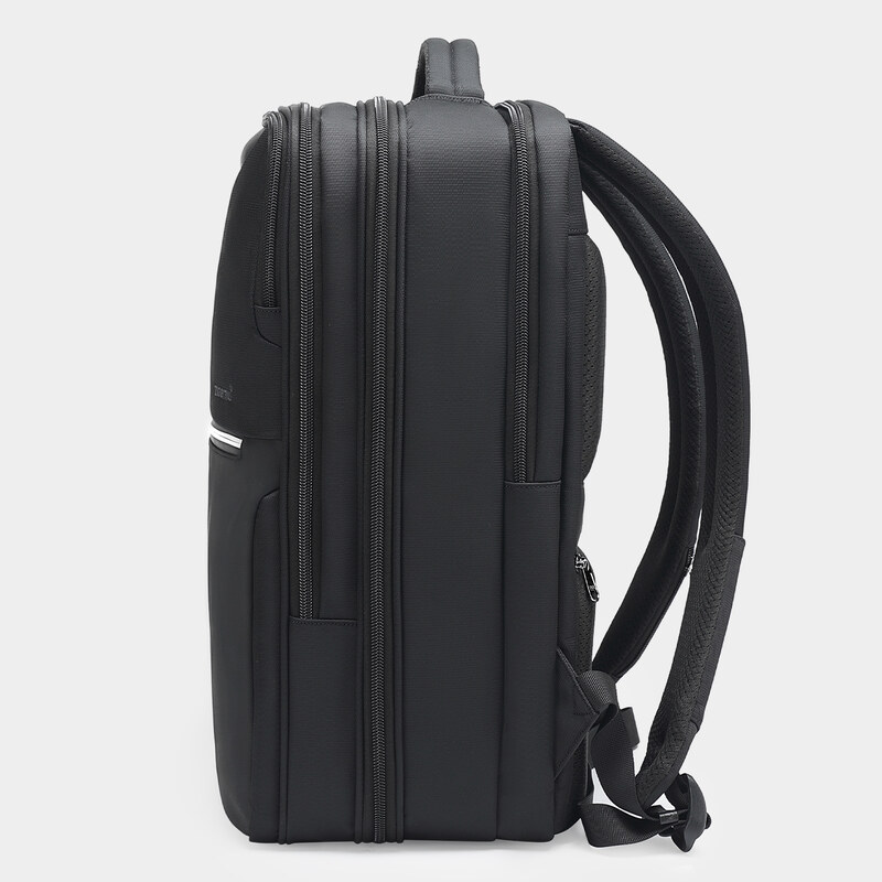 Městský batoh 15.6'' - Tigernu, T-B3983 Black