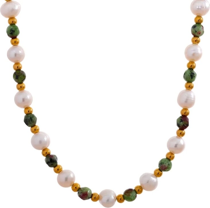 GRACE Jewellery Korálkový náhrdelník sladkovodní perly a epidot, chirurgická ocel