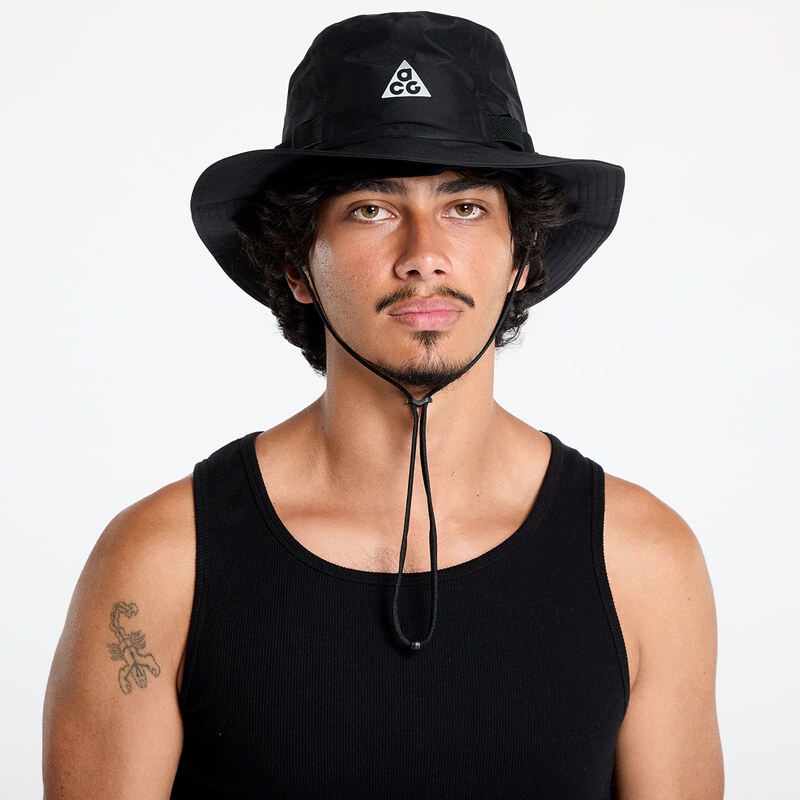 Klobouk Nike Apex Storm-FIT Bucket Hat Black/ Reflective Silver L