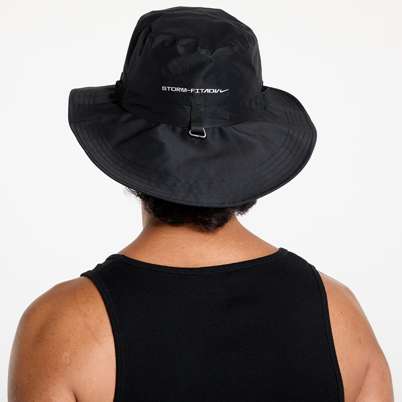 Klobouk Nike Apex Storm-FIT Bucket Hat Black/ Reflective Silver L