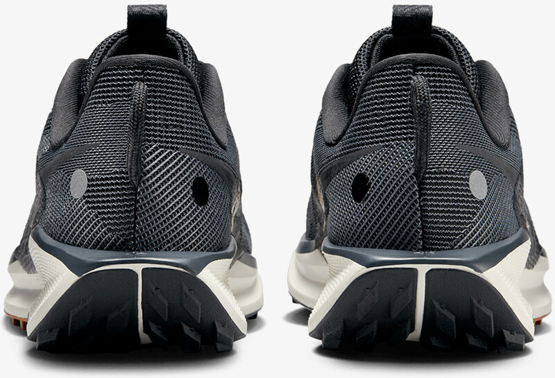 Nike Reactx Pegasus Trail 5 EUR 37.5