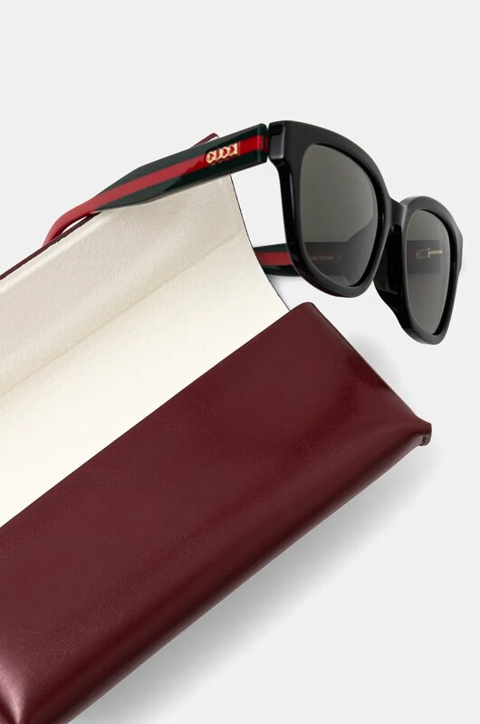 Sluneční brýle Gucci