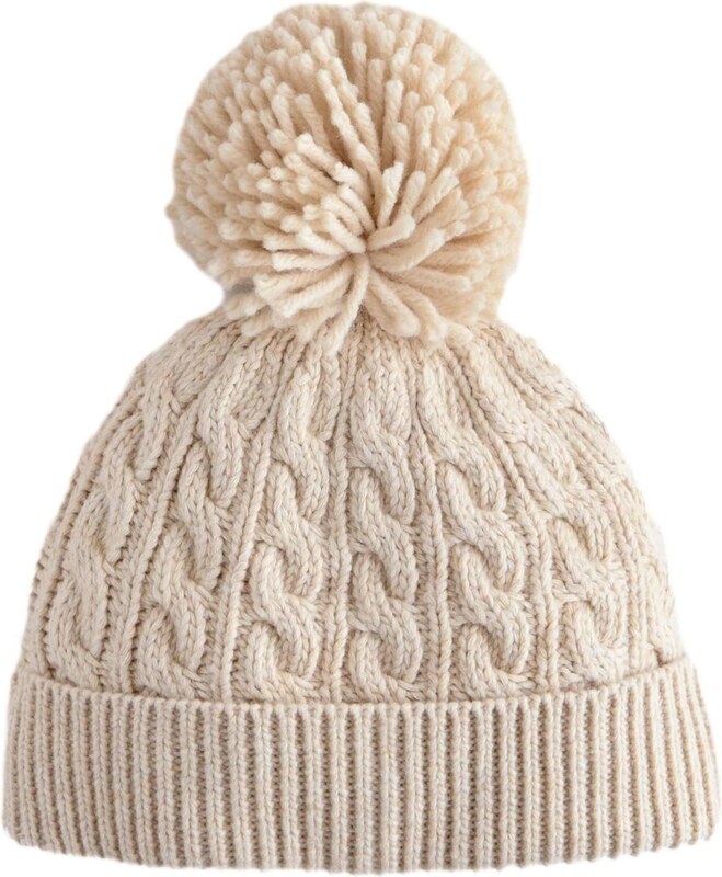 Next Čepice krémová