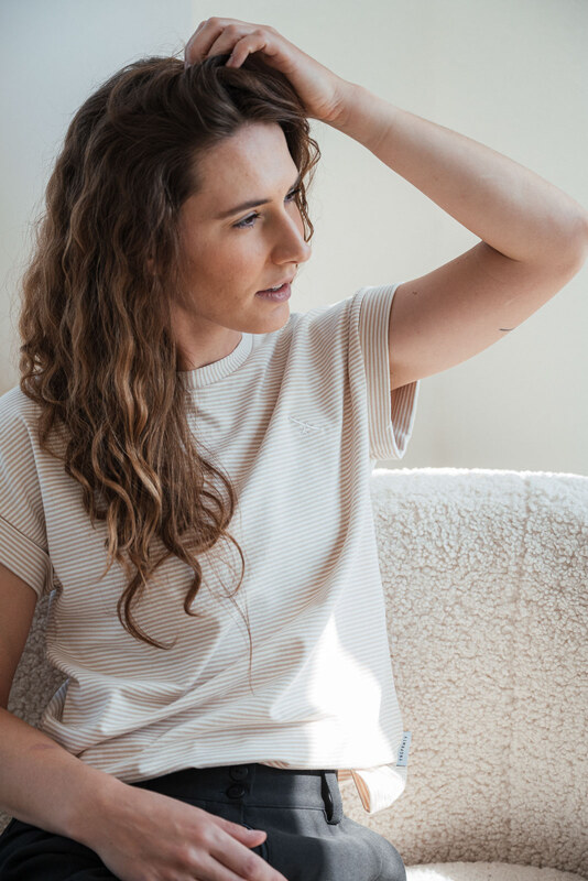 youngprimitive - Základ šatníku Lia pruh - cream stripe