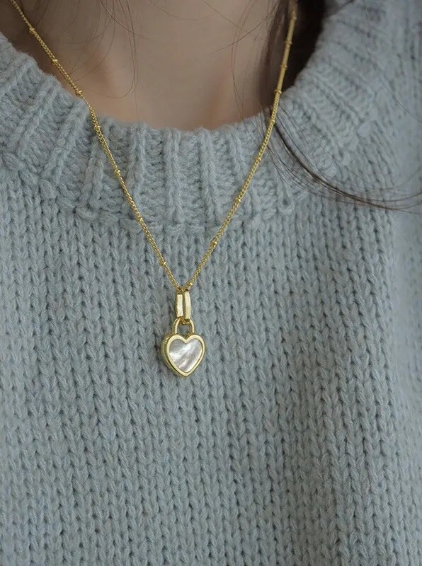 ELENYS Reverso – pozlacený náhrdelník 18K žluté zlato