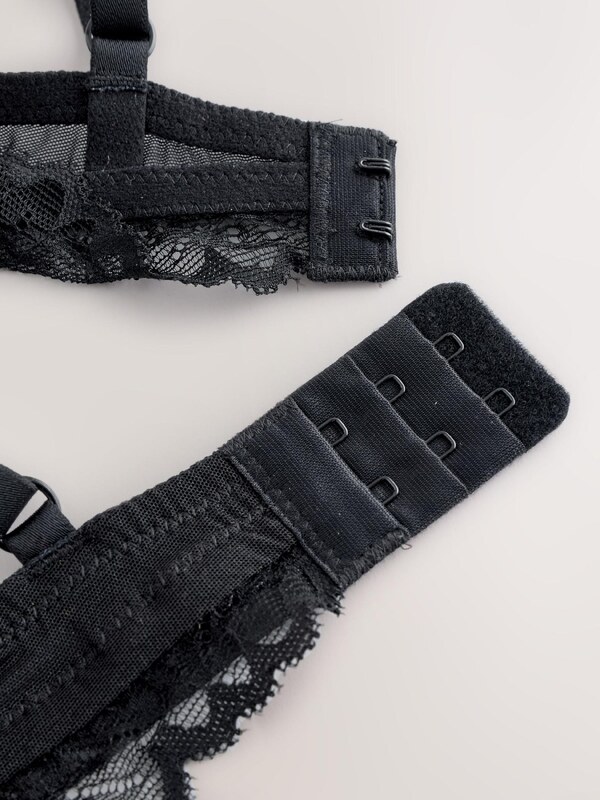 Next Podprsenka černá