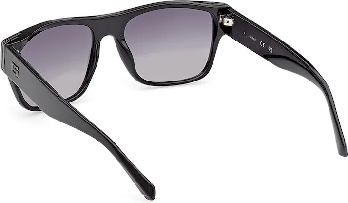 Sluneční brýle Guess