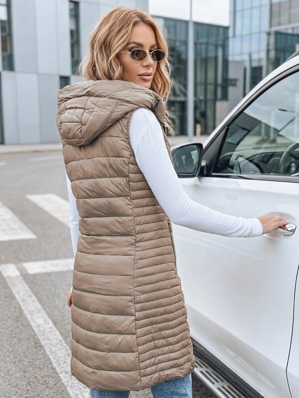 Dámská prošívaná vesta s kapucí Dstreet TY5254