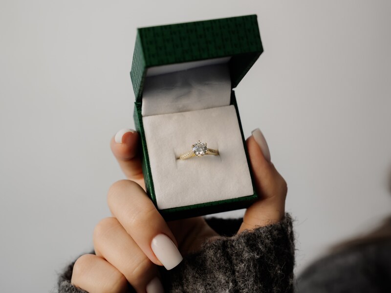 Olivie Stříbrný zásnubní prsten GOLD 9320